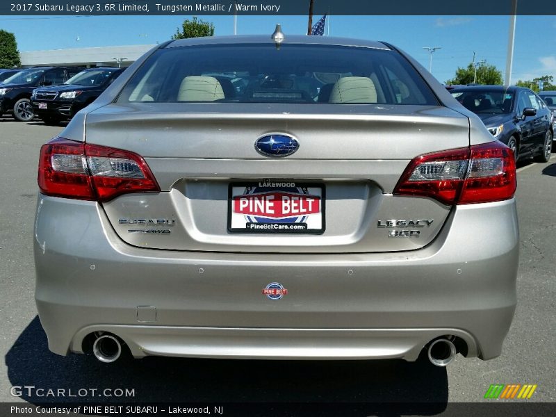 Tungsten Metallic / Warm Ivory 2017 Subaru Legacy 3.6R Limited