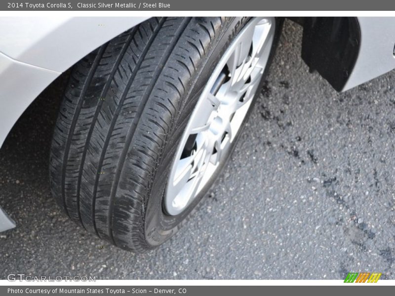 Classic Silver Metallic / Steel Blue 2014 Toyota Corolla S