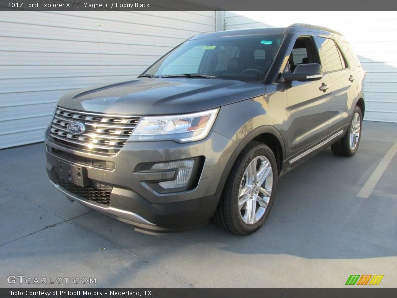 Magnetic / Ebony Black 2017 Ford Explorer XLT