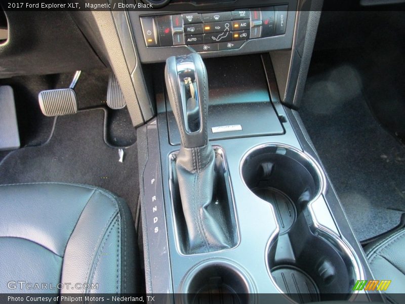 Magnetic / Ebony Black 2017 Ford Explorer XLT