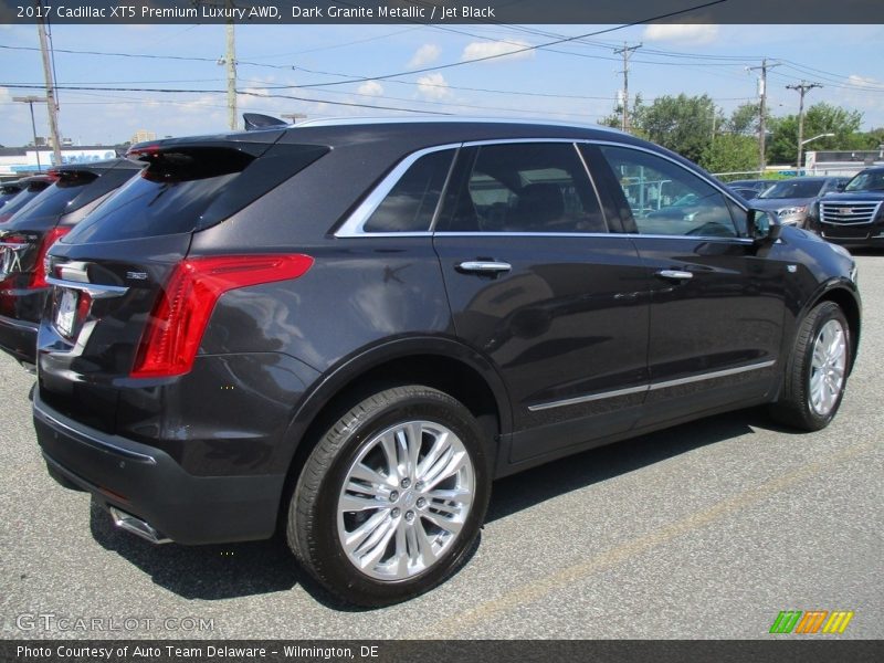  2017 XT5 Premium Luxury AWD Dark Granite Metallic