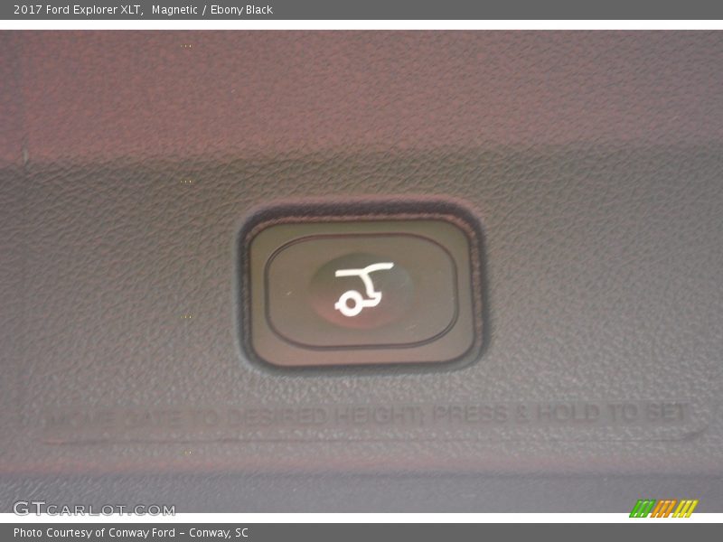 Magnetic / Ebony Black 2017 Ford Explorer XLT