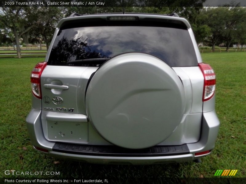 Classic Silver Metallic / Ash Gray 2009 Toyota RAV4 I4