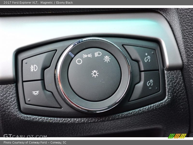 Magnetic / Ebony Black 2017 Ford Explorer XLT
