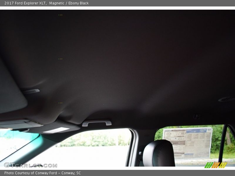 Magnetic / Ebony Black 2017 Ford Explorer XLT