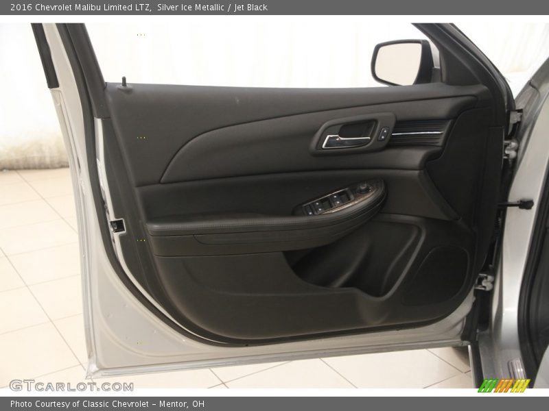 Silver Ice Metallic / Jet Black 2016 Chevrolet Malibu Limited LTZ