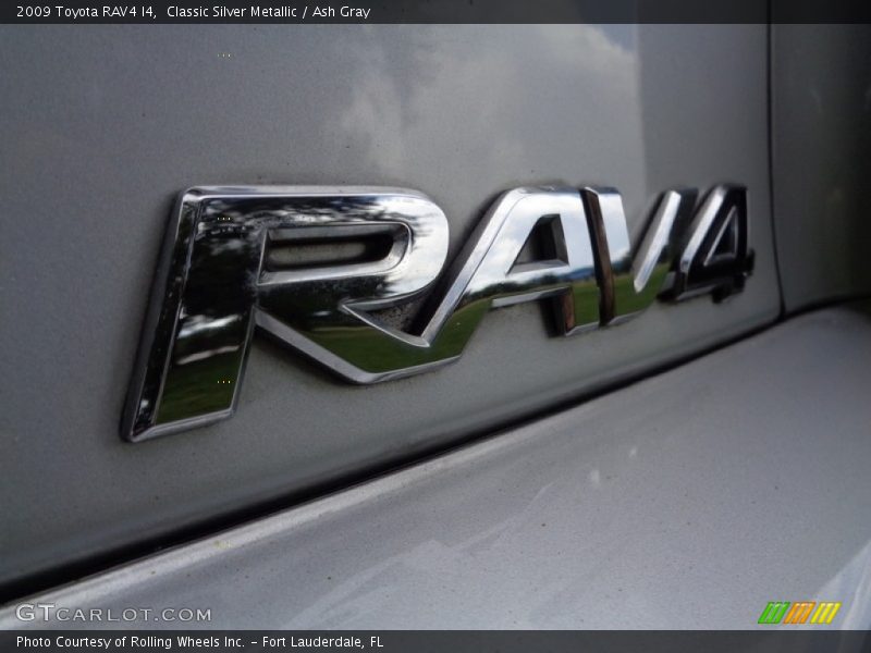 Classic Silver Metallic / Ash Gray 2009 Toyota RAV4 I4