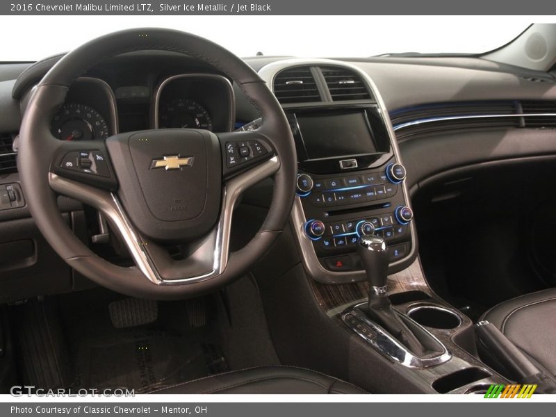 Silver Ice Metallic / Jet Black 2016 Chevrolet Malibu Limited LTZ