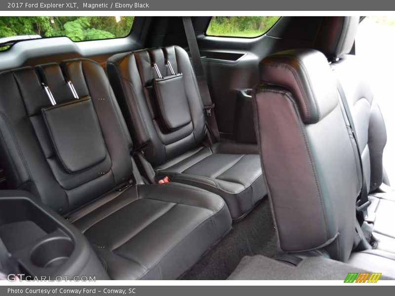 Magnetic / Ebony Black 2017 Ford Explorer XLT