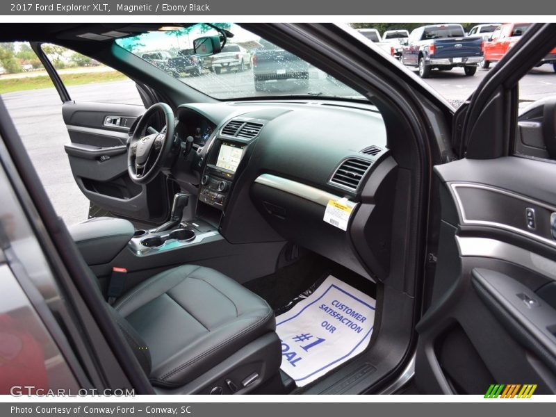 Magnetic / Ebony Black 2017 Ford Explorer XLT