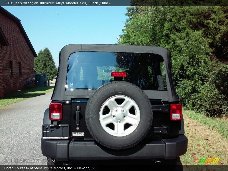 Black / Black 2016 Jeep Wrangler Unlimited Willys Wheeler 4x4
