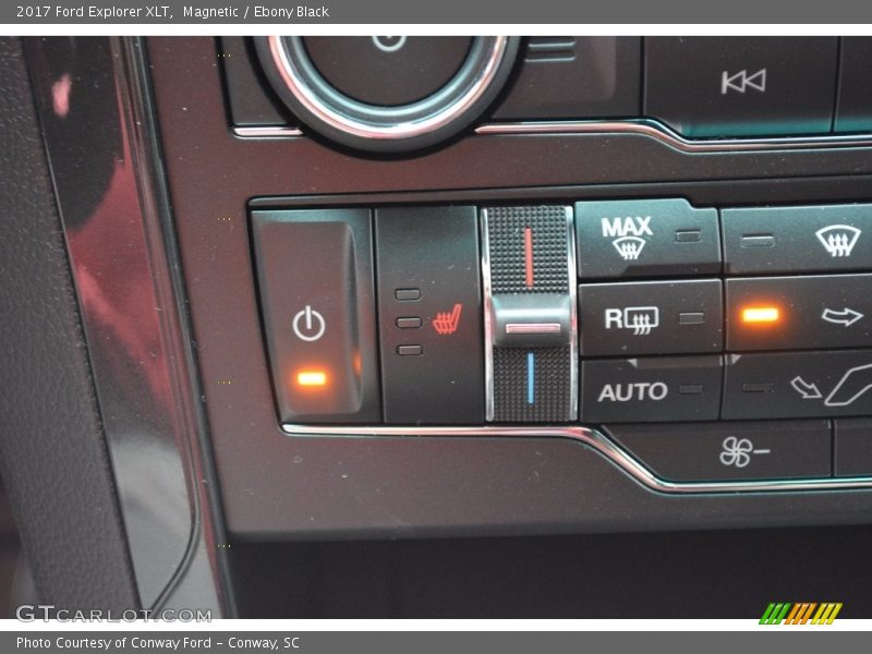 Magnetic / Ebony Black 2017 Ford Explorer XLT