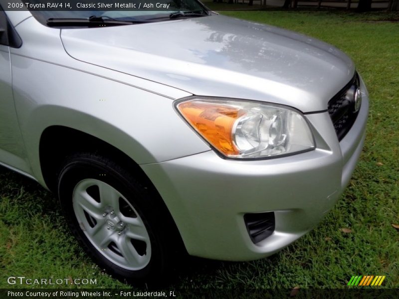 Classic Silver Metallic / Ash Gray 2009 Toyota RAV4 I4