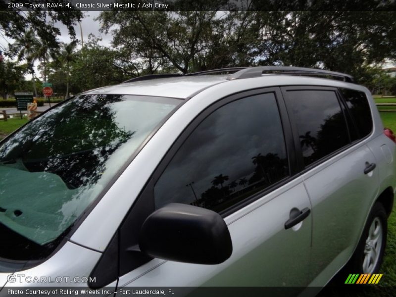 Classic Silver Metallic / Ash Gray 2009 Toyota RAV4 I4