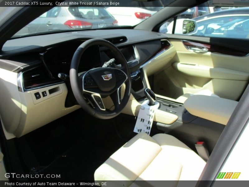 Sahara Beige Interior - 2017 XT5 Luxury 