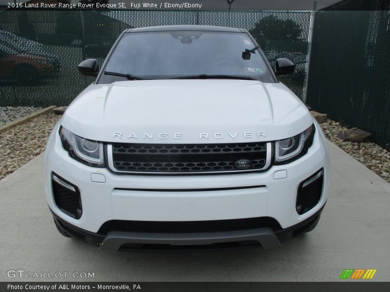 Fuji White / Ebony/Ebony 2016 Land Rover Range Rover Evoque SE