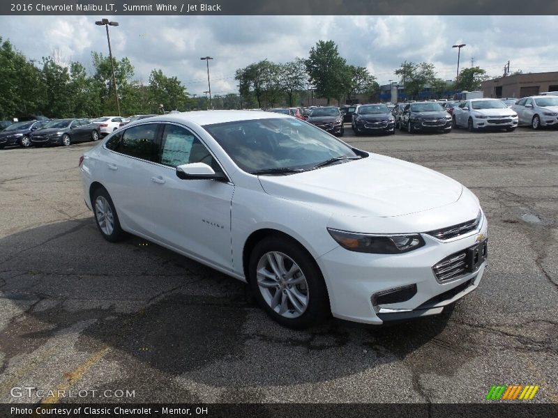 Summit White / Jet Black 2016 Chevrolet Malibu LT