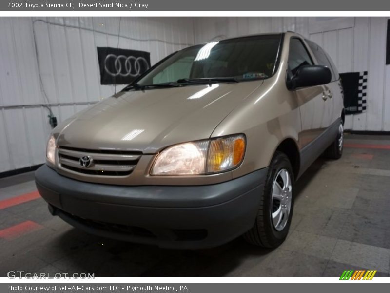 Desert Sand Mica / Gray 2002 Toyota Sienna CE