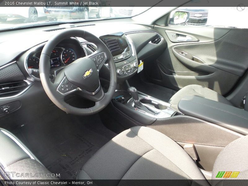 Summit White / Jet Black 2016 Chevrolet Malibu LT