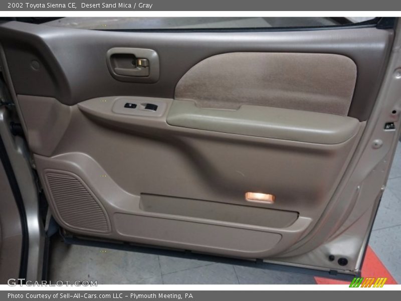 Desert Sand Mica / Gray 2002 Toyota Sienna CE
