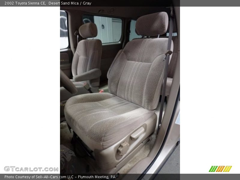 Desert Sand Mica / Gray 2002 Toyota Sienna CE