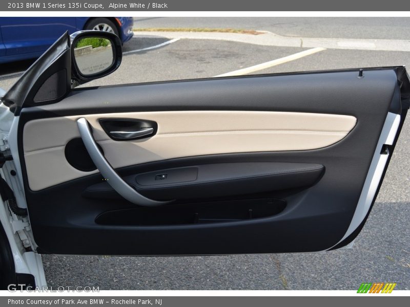 Alpine White / Black 2013 BMW 1 Series 135i Coupe