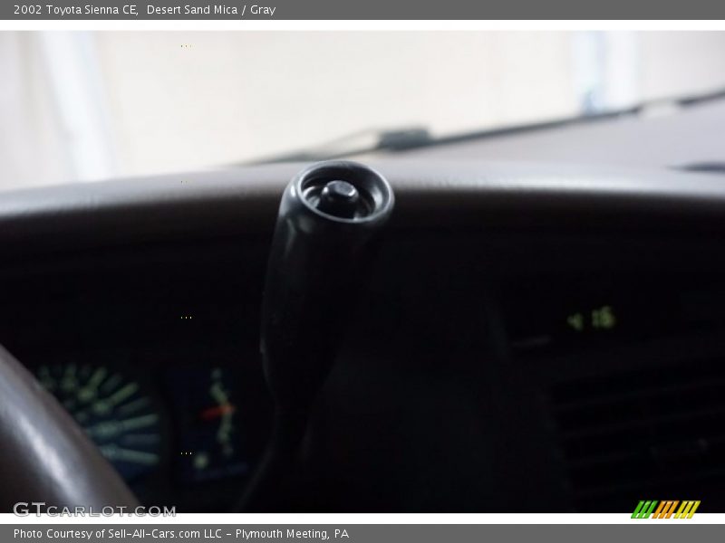 Desert Sand Mica / Gray 2002 Toyota Sienna CE