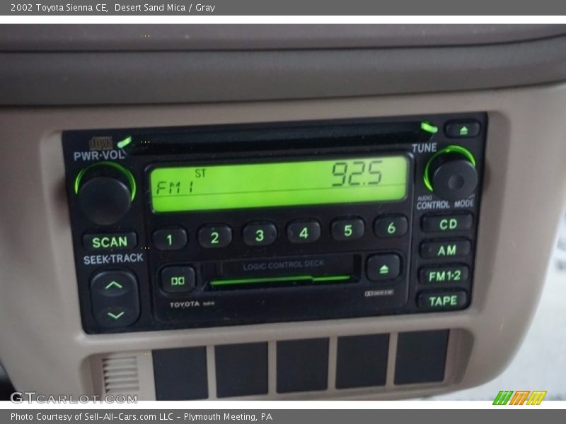 Desert Sand Mica / Gray 2002 Toyota Sienna CE