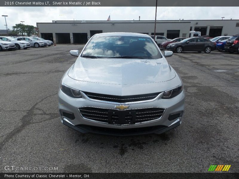 Silver Ice Metallic / Jet Black 2016 Chevrolet Malibu LT