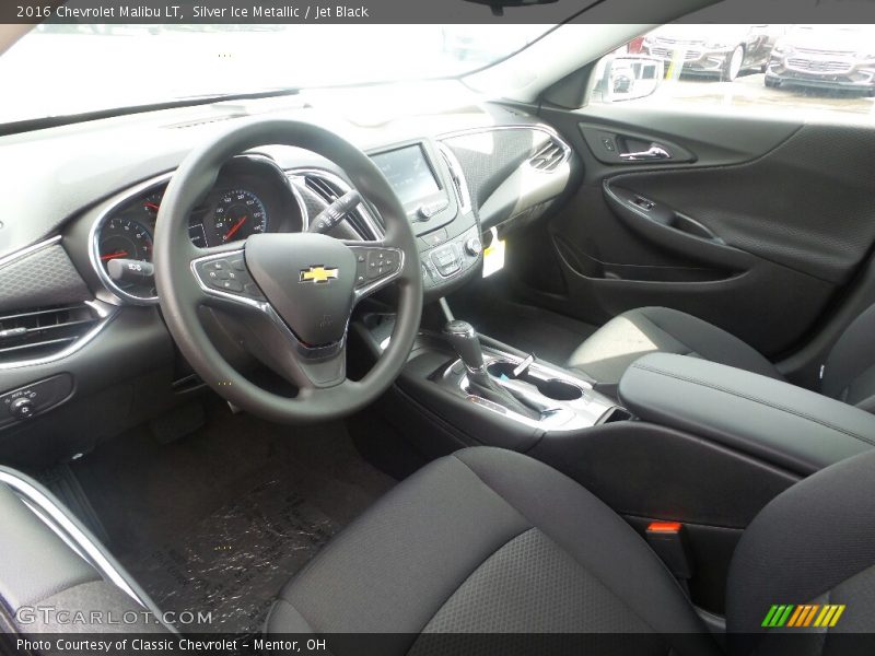 Silver Ice Metallic / Jet Black 2016 Chevrolet Malibu LT