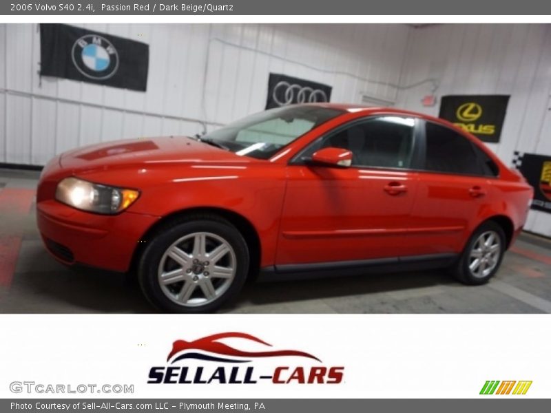 Passion Red / Dark Beige/Quartz 2006 Volvo S40 2.4i