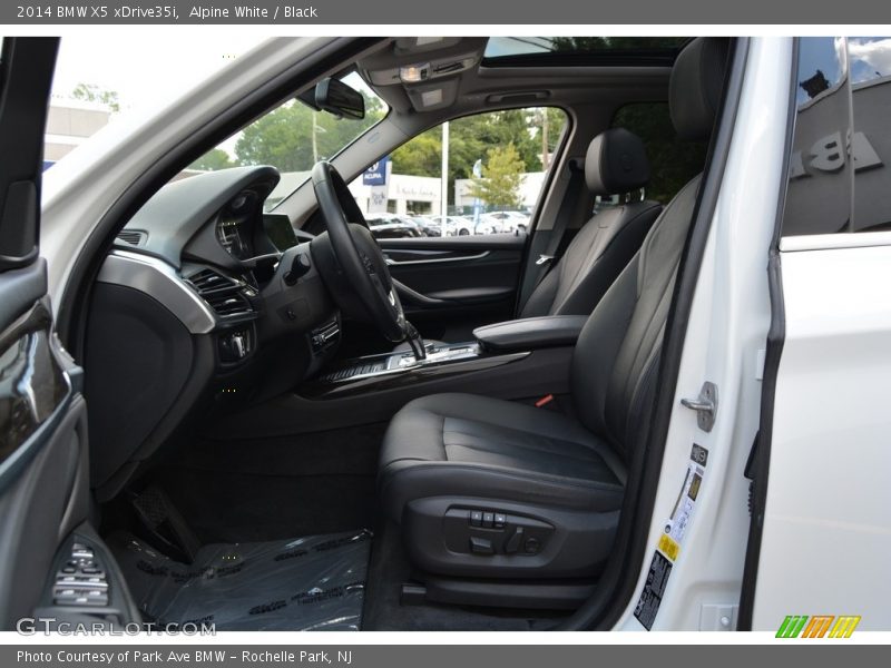 Alpine White / Black 2014 BMW X5 xDrive35i