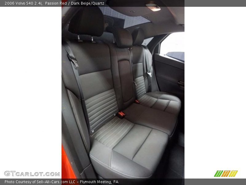 Passion Red / Dark Beige/Quartz 2006 Volvo S40 2.4i