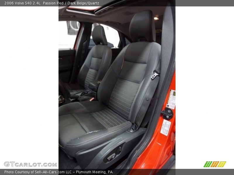 Passion Red / Dark Beige/Quartz 2006 Volvo S40 2.4i