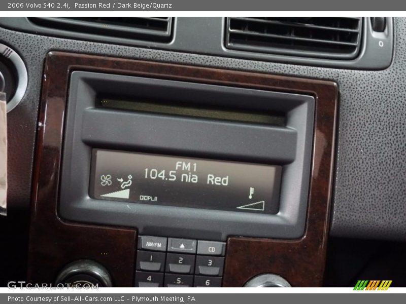 Passion Red / Dark Beige/Quartz 2006 Volvo S40 2.4i