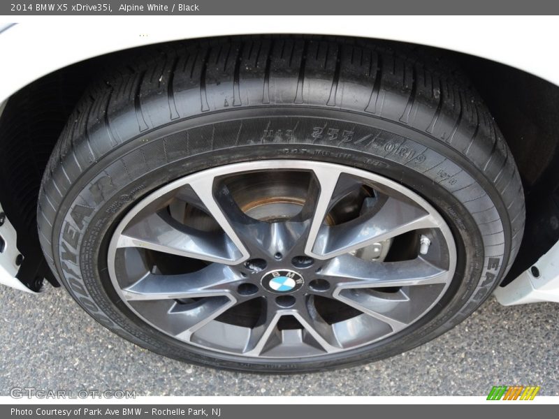Alpine White / Black 2014 BMW X5 xDrive35i