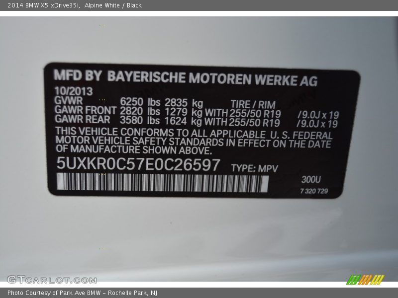 Alpine White / Black 2014 BMW X5 xDrive35i