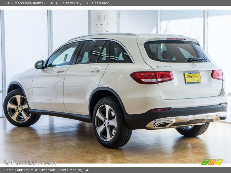 Polar White / Silk Beige/Black 2017 Mercedes-Benz GLC 300
