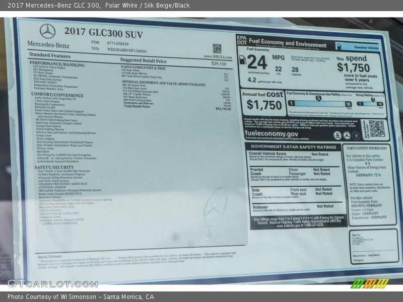 Polar White / Silk Beige/Black 2017 Mercedes-Benz GLC 300