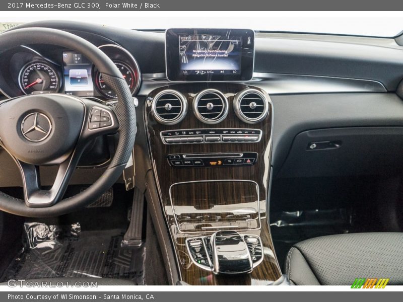 Dashboard of 2017 GLC 300