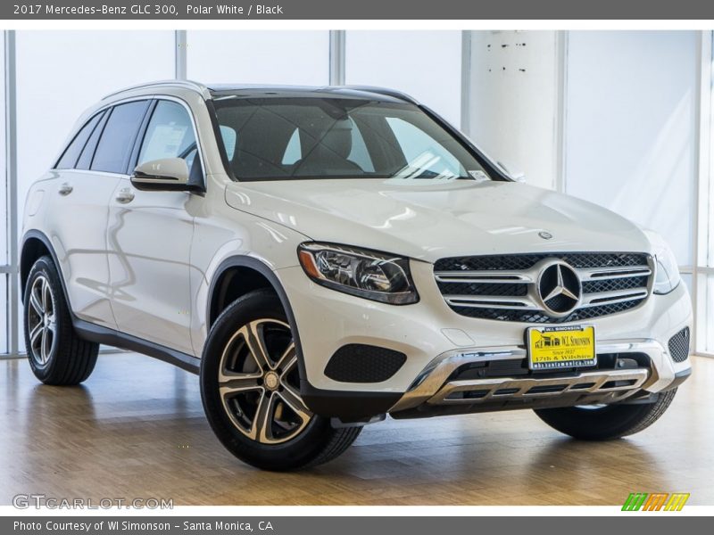 Polar White / Black 2017 Mercedes-Benz GLC 300