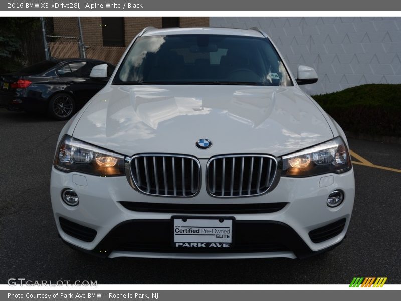 Alpine White / Black 2016 BMW X3 xDrive28i
