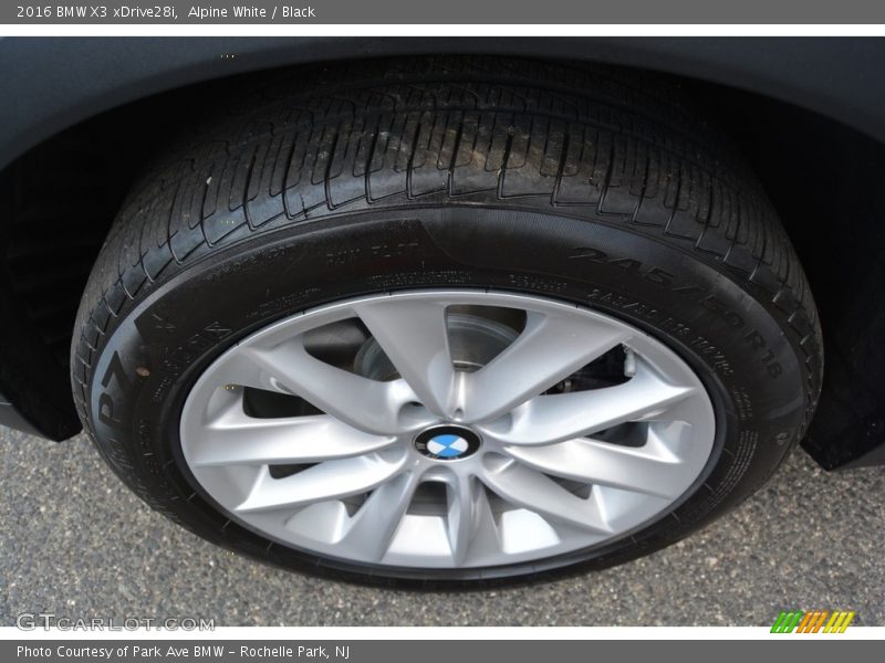 Alpine White / Black 2016 BMW X3 xDrive28i