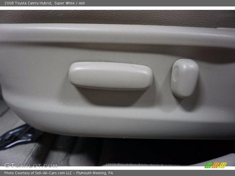 Super White / Ash 2008 Toyota Camry Hybrid