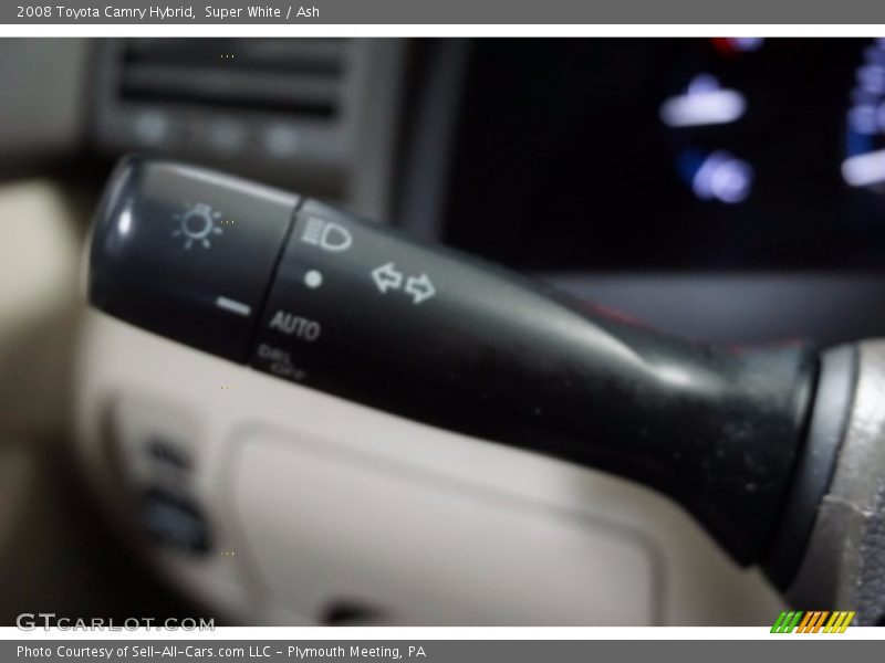 Super White / Ash 2008 Toyota Camry Hybrid