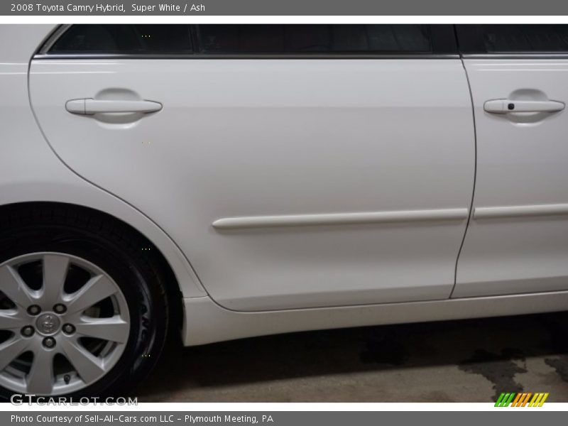 Super White / Ash 2008 Toyota Camry Hybrid
