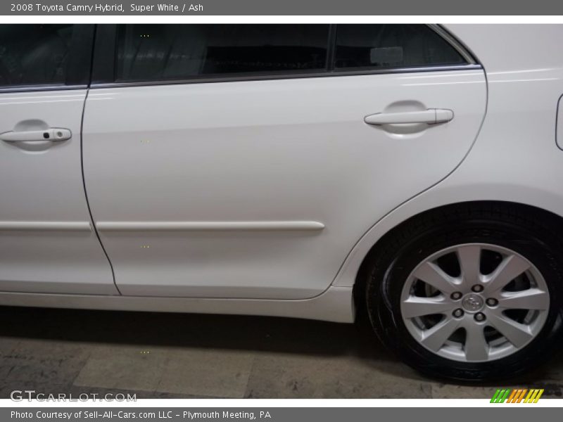 Super White / Ash 2008 Toyota Camry Hybrid
