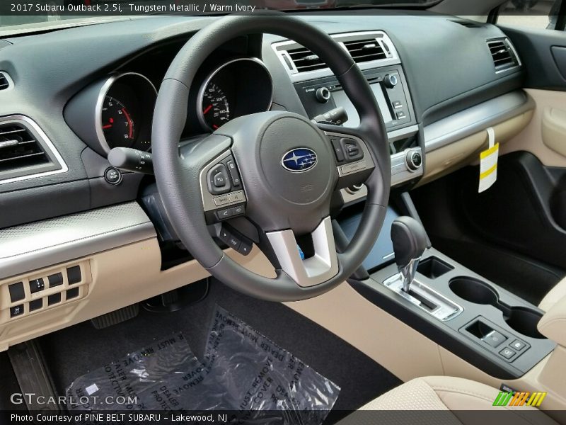 Tungsten Metallic / Warm Ivory 2017 Subaru Outback 2.5i