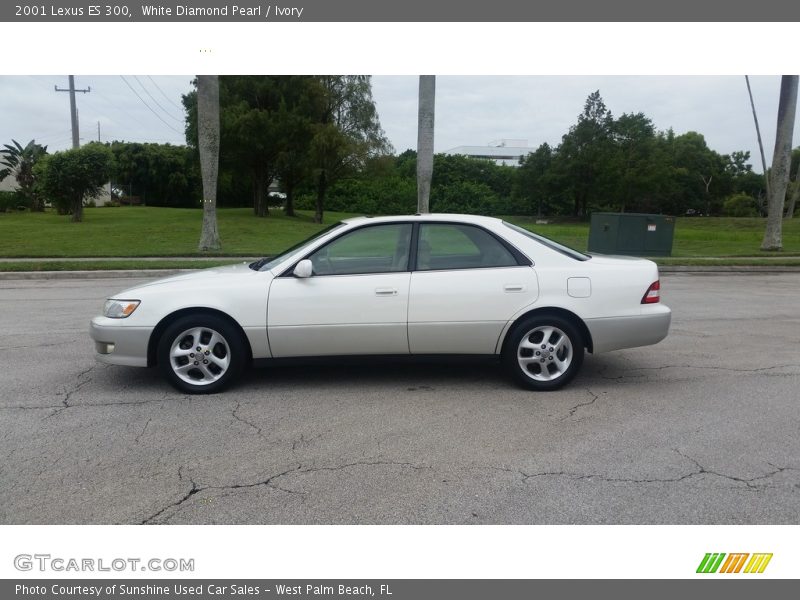 White Diamond Pearl / Ivory 2001 Lexus ES 300