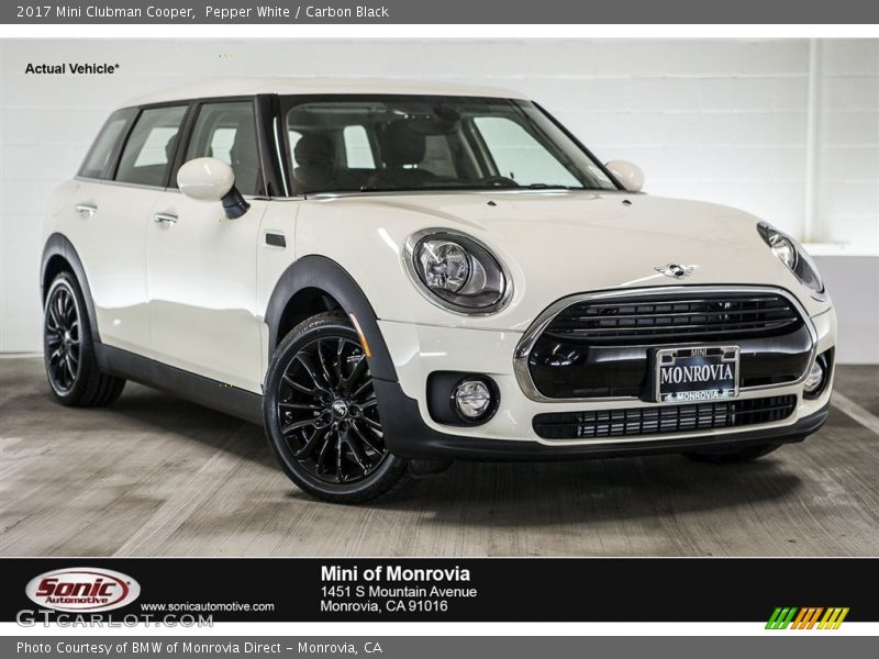 Pepper White / Carbon Black 2017 Mini Clubman Cooper